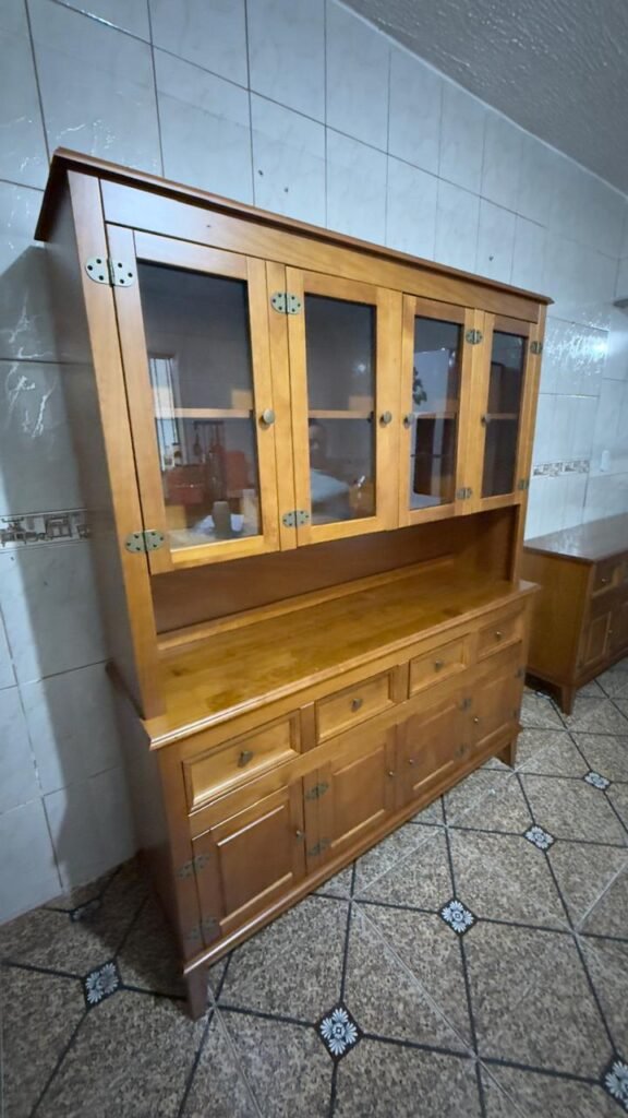 Montagem de um kit de cozinha antigo em Santo André. Feito pelo Montador Roberto