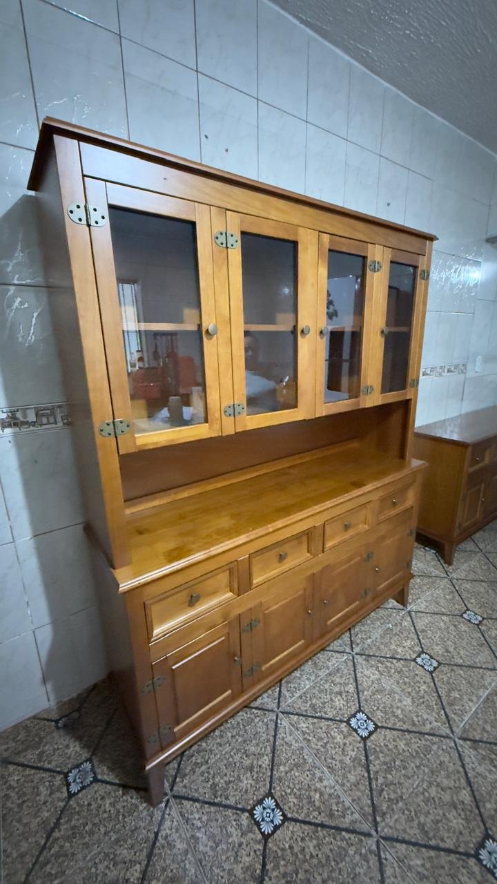 Montagem de um kit de cozinha antigo em Santo André. Feito pelo Montador Roberto